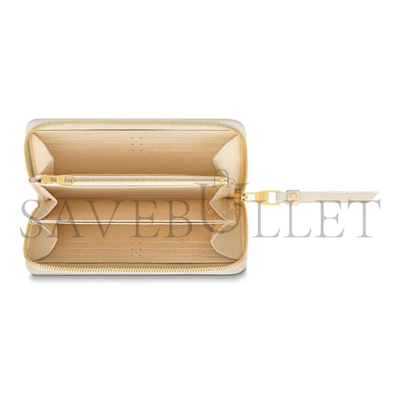 LOUIS VUITTON CRAFTY ZIPPY M697940 (19*10.5*2.5cm) 